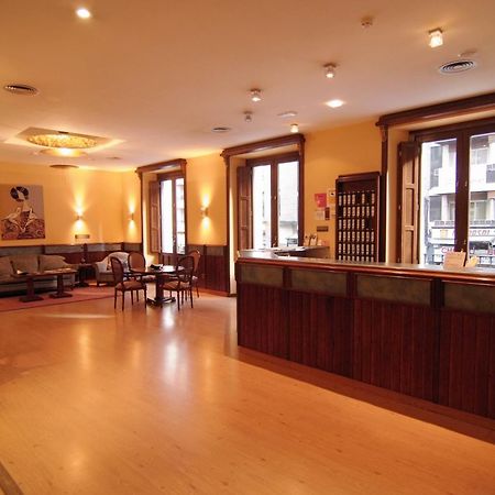 Hostal Cataluna Zaragoza Exteriér fotografie