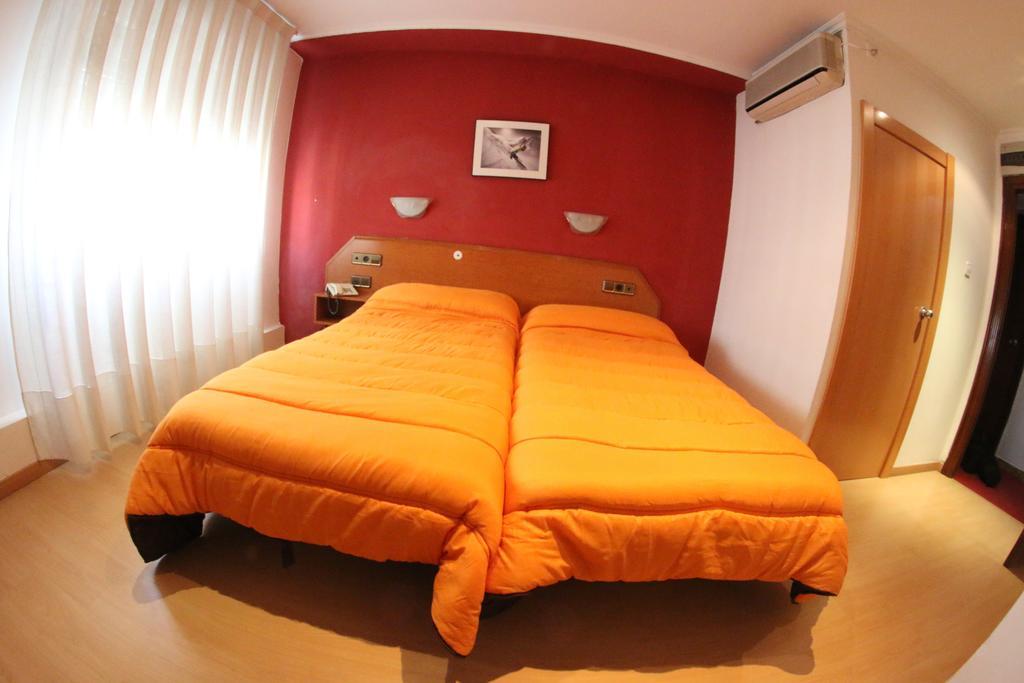 Hostal Cataluna Zaragoza Exteriér fotografie