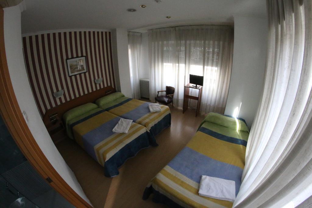 Hostal Cataluna Zaragoza Exteriér fotografie
