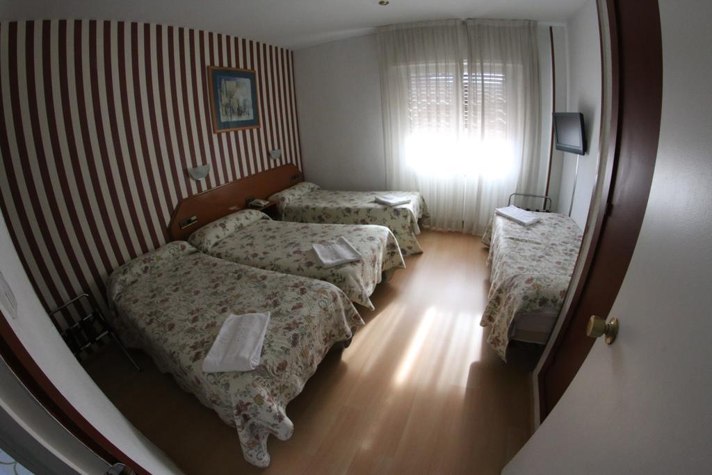 Hostal Cataluna Zaragoza Exteriér fotografie
